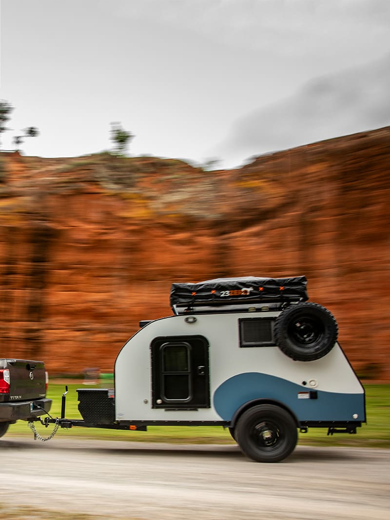 Scissortail Squaredrop Camper | UkanCamp Pull Trailers